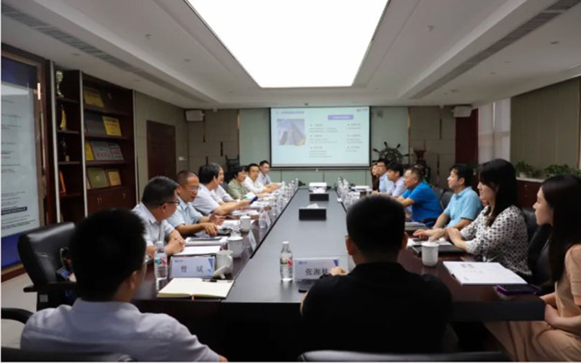 廣東省建筑設(shè)計(jì)研究院有限公司黨委書(shū)記、董事長(zhǎng)曾憲川一行到訪中信恒泰